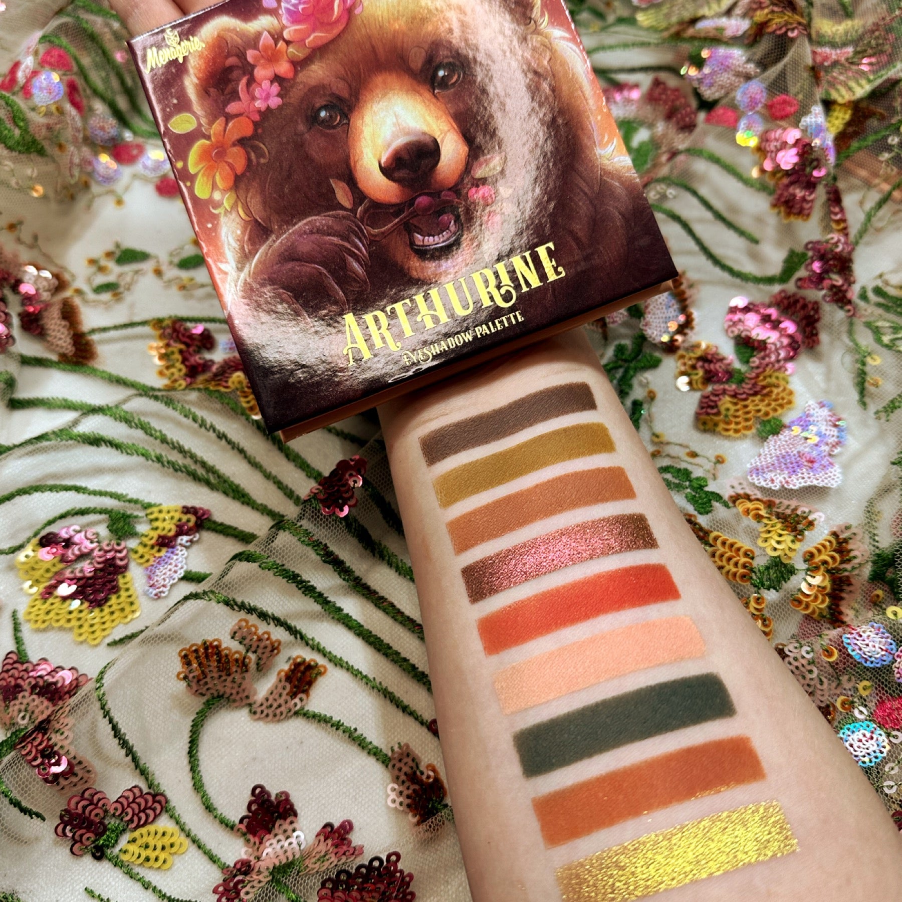 Menagerie 2024 Blush palette