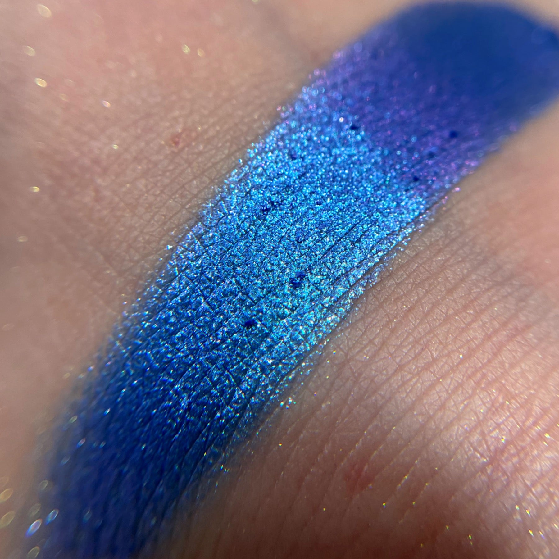 Swimmingly Chameleon Artistry Pigment