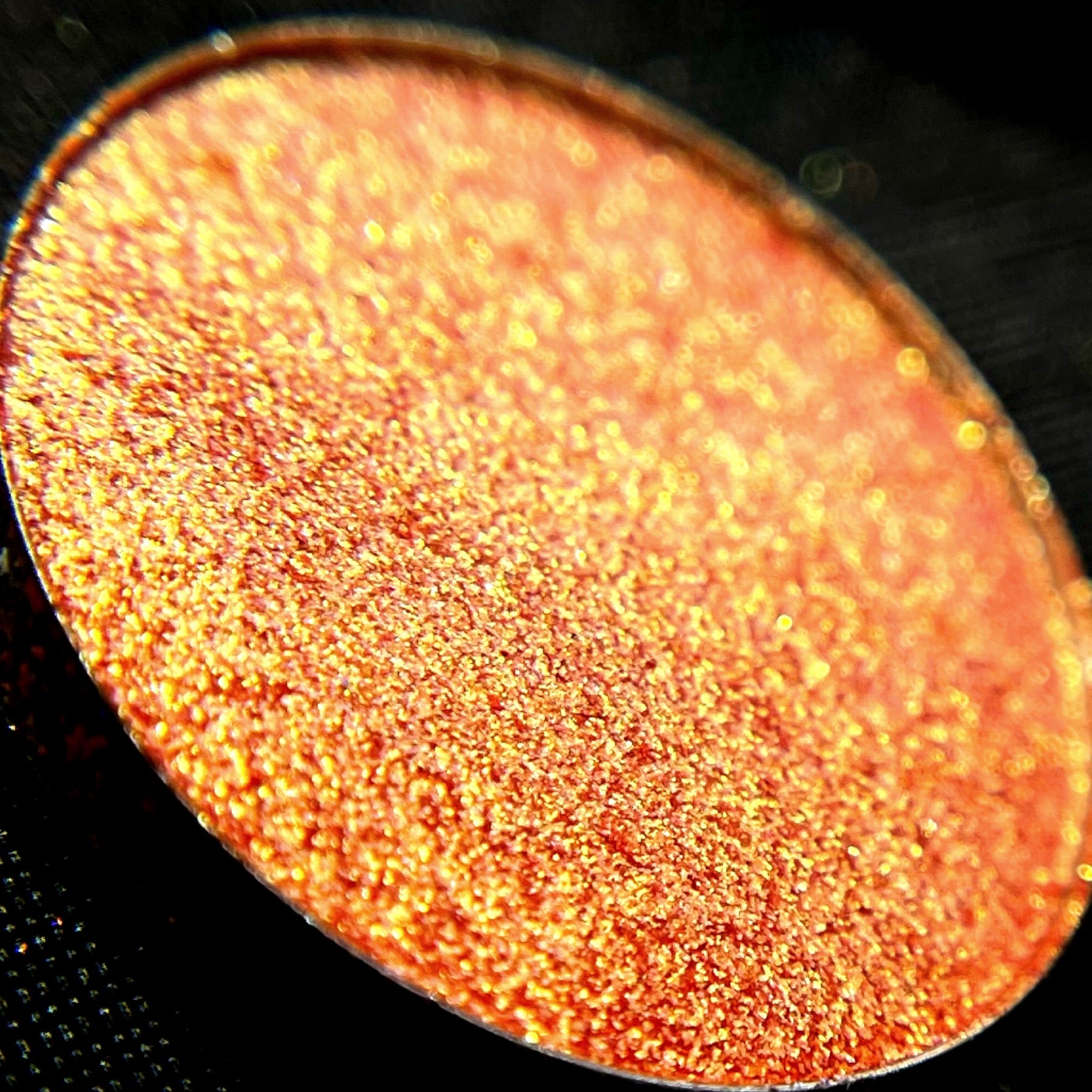 Koi Chameleon Single Eyeshadow